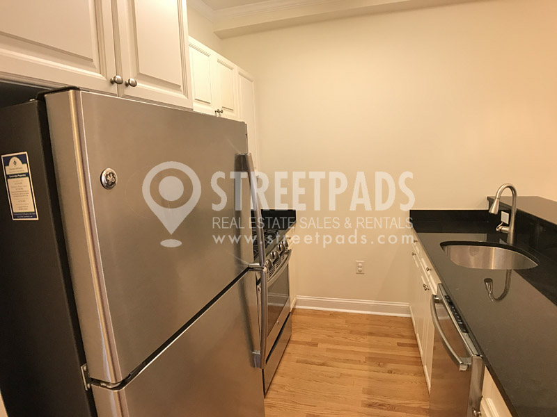 Photos of apartment on Langdon Sq.,Cambridge MA 