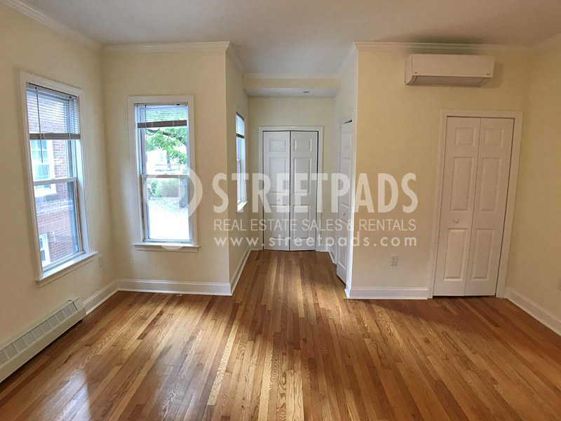 Photos of apartment on Langdon Sq.,Cambridge MA 