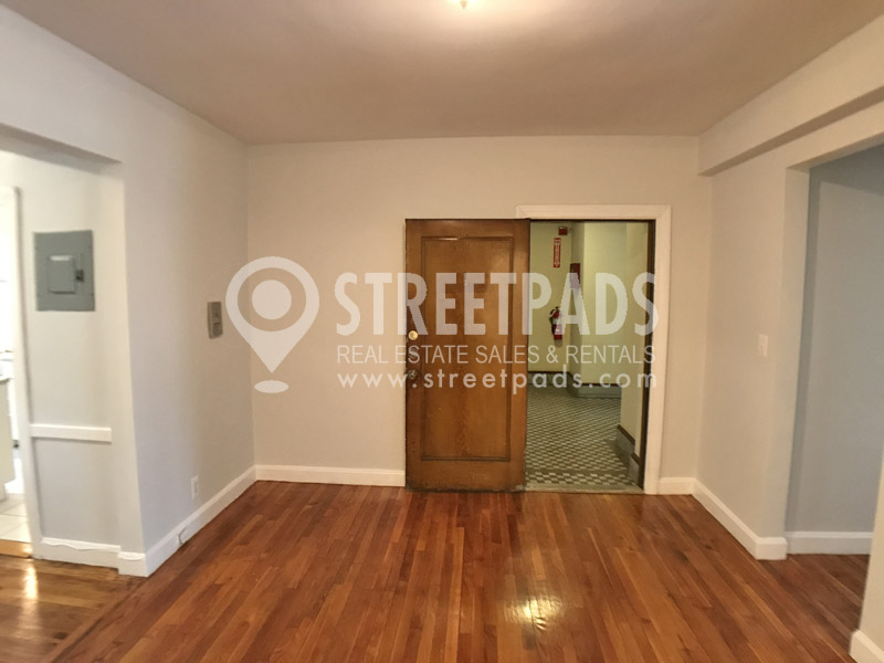 Photos of apartment on Beacon St.,Brookline MA 02446