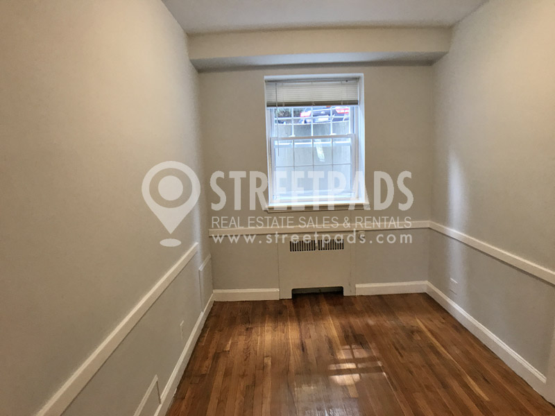 Photos of apartment on Beacon St.,Brookline MA 02446