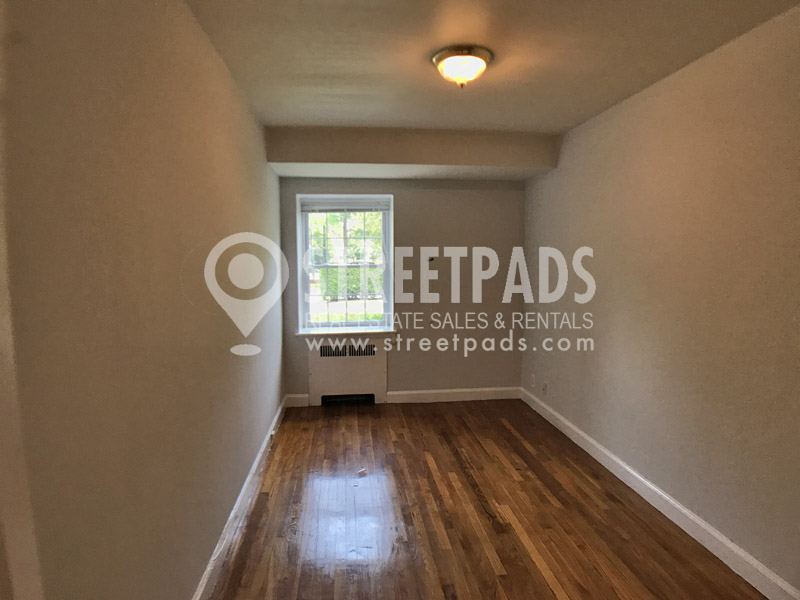 Photos of apartment on Beacon St.,Brookline MA 02446