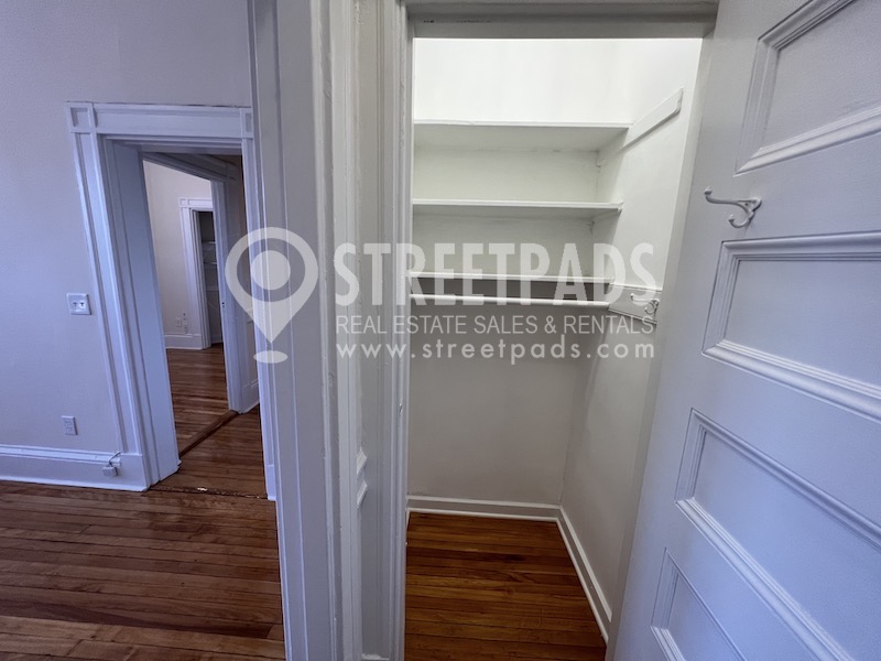 Photos of apartment on Ware St.,Cambridge MA 02138