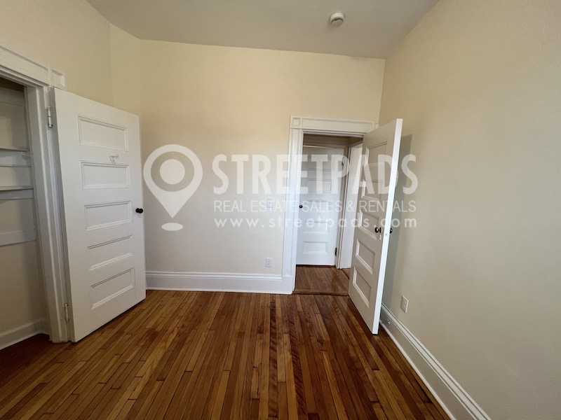 Photos of apartment on Ware St.,Cambridge MA 02138