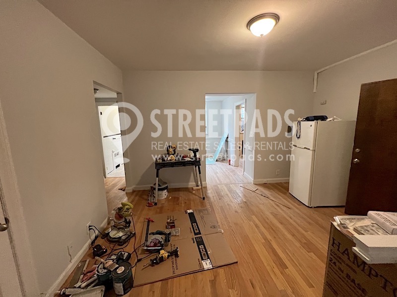 Photos of apartment on Beacon St.,Brookline MA 02446