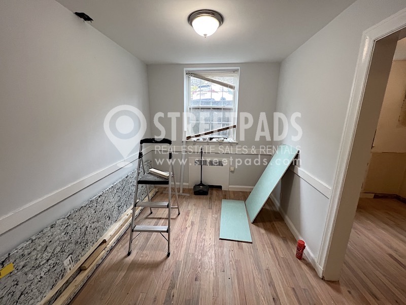 Photos of apartment on Beacon St.,Brookline MA 02446