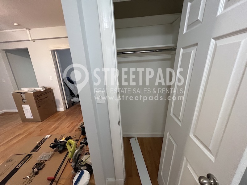 Photos of apartment on Beacon St.,Brookline MA 02446