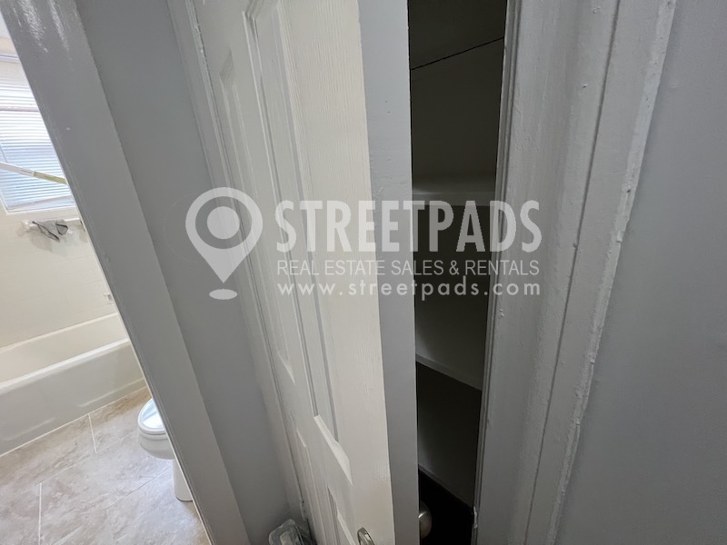 Photos of apartment on Beacon St.,Brookline MA 02446