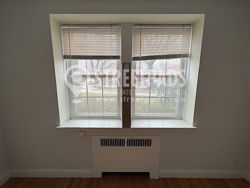 Photos of apartment on Beacon St.,Brookline MA 02446