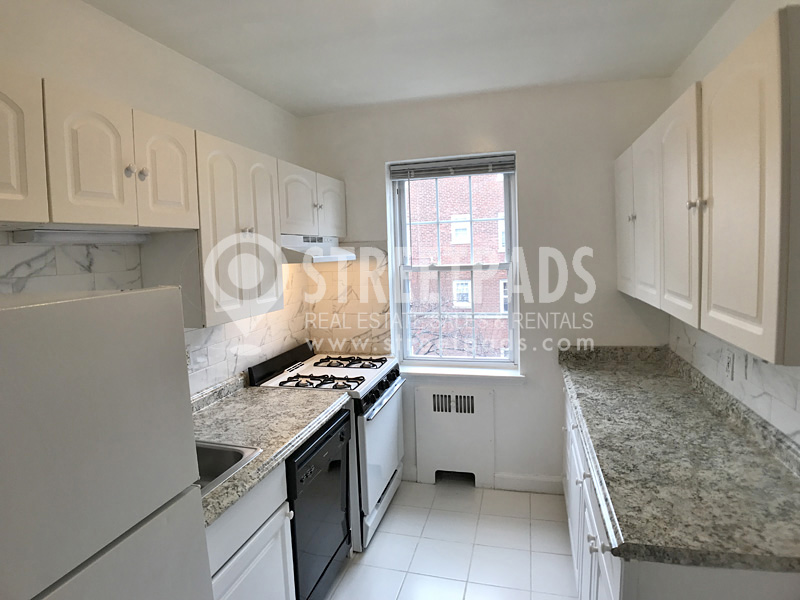 Photos of apartment on Westbourne Ter.,Brookline MA 02446