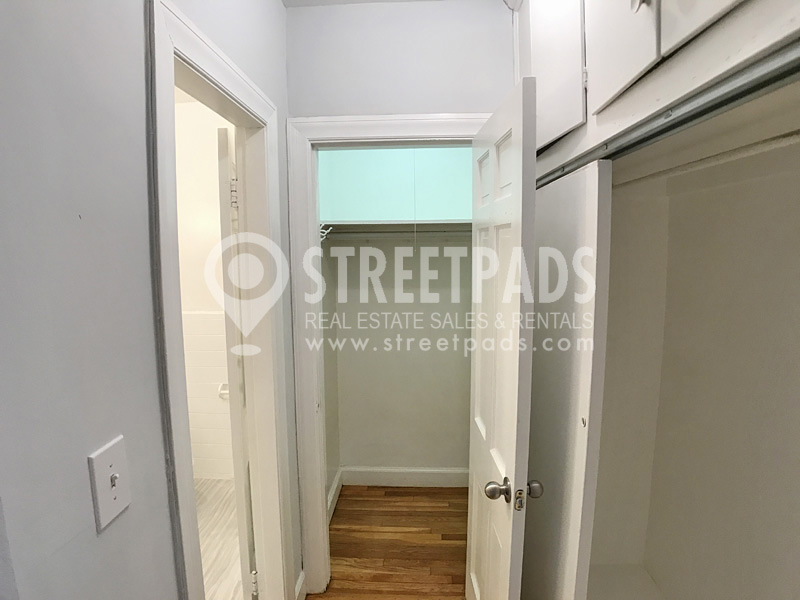Photos of apartment on Beacon St.,Brookline MA 02446