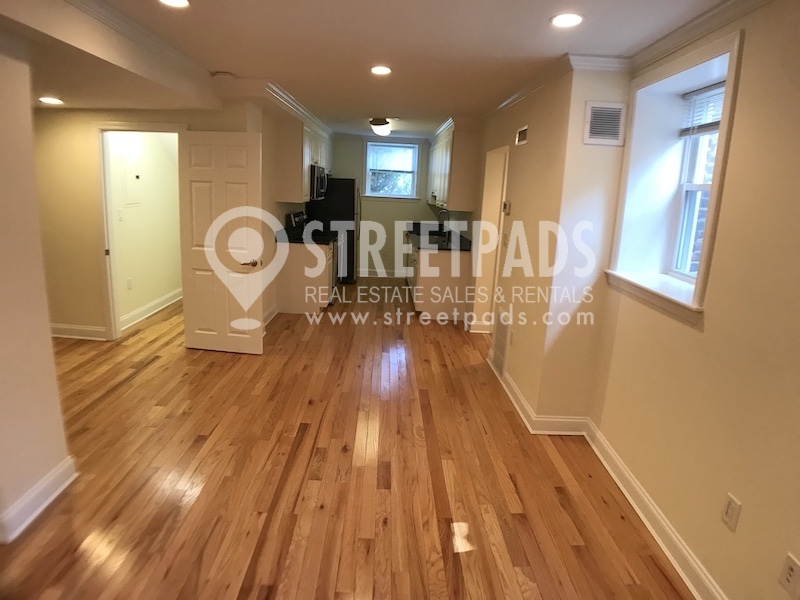 Photos of apartment on Chauncy St.,Cambridge MA 02138