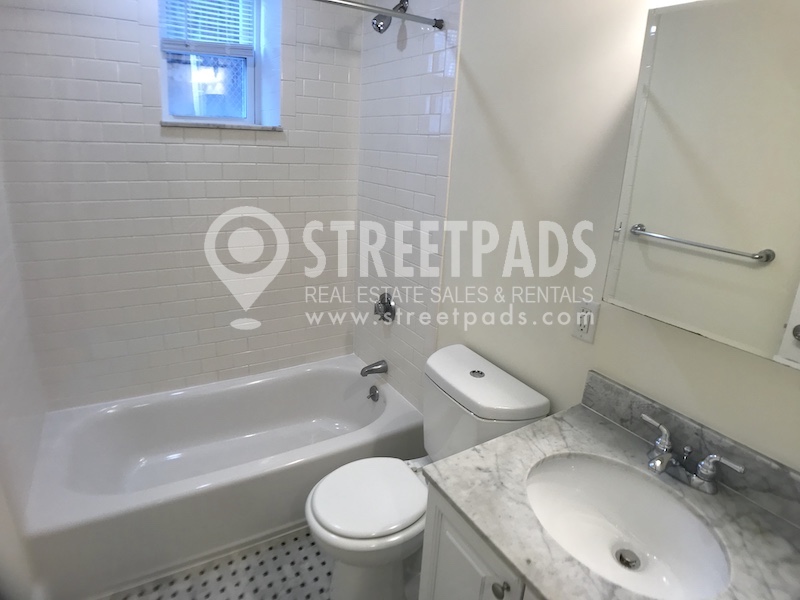 Photos of apartment on Chauncy St.,Cambridge MA 02138