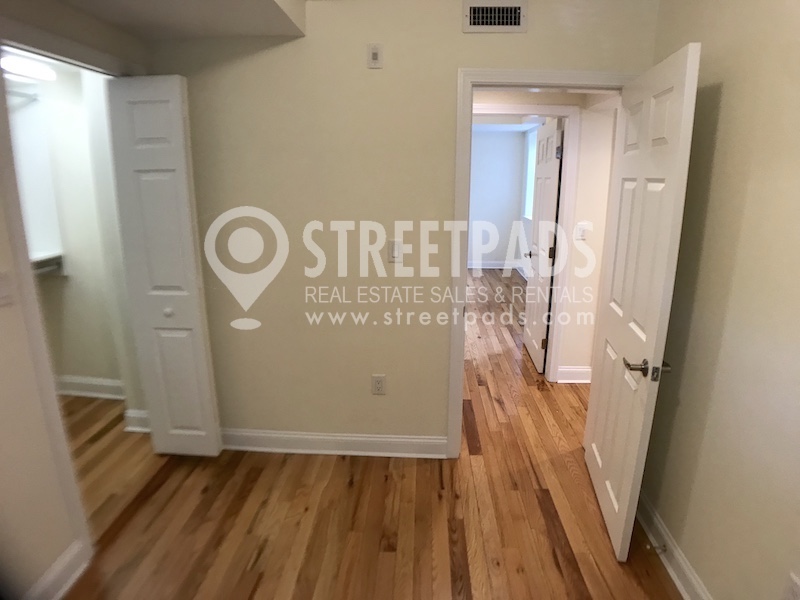 Photos of apartment on Chauncy St.,Cambridge MA 02138