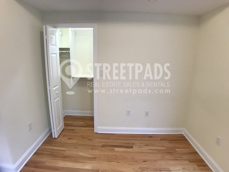 Photos of apartment on Chauncy St.,Cambridge MA 02138