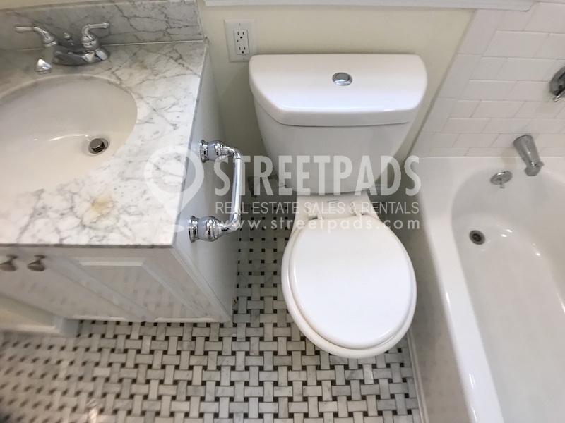 Photos of apartment on Chauncy St.,Cambridge MA 02138