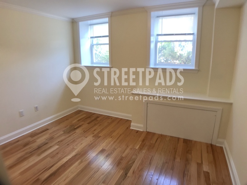 Photos of apartment on Chauncy St.,Cambridge MA 02138