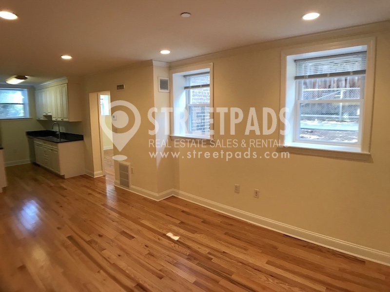 Photos of apartment on Chauncy St.,Cambridge MA 02138