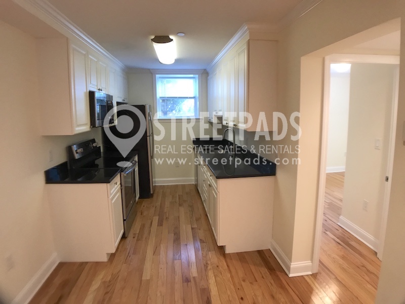 Photos of apartment on Chauncy St.,Cambridge MA 02138