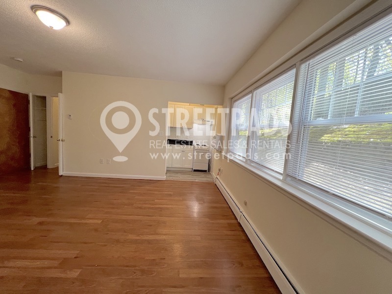 Photos of apartment on Commonwealth Ave.,Boston MA 02135