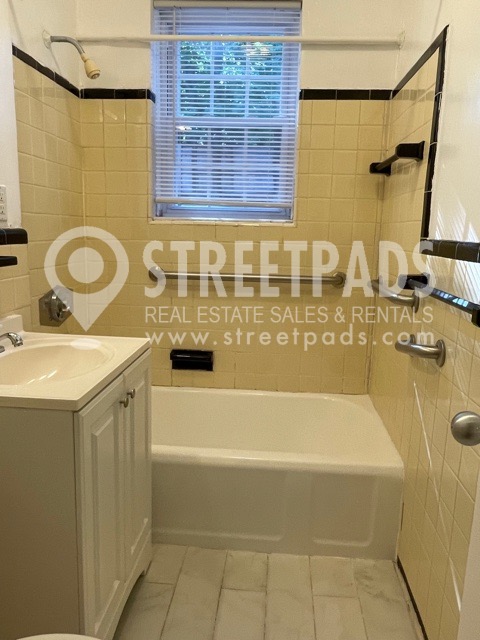 Photos of apartment on Beacon St.,Brookline MA 02446