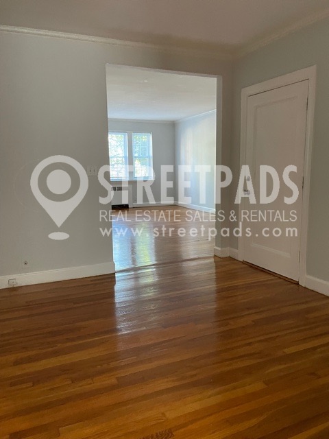 Photos of apartment on Beacon St.,Brookline MA 02446