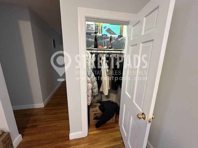Photos of apartment on Beacon St.,Brookline MA 02446