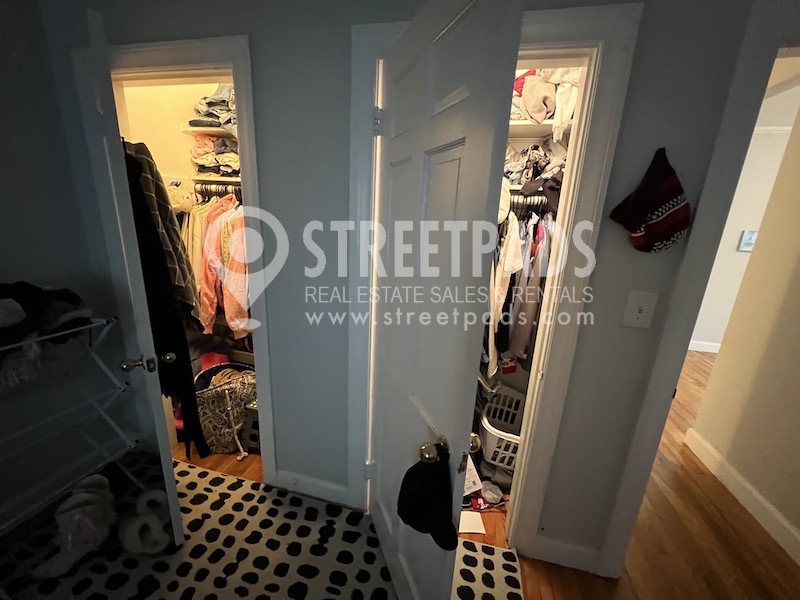 Photos of apartment on Beacon St.,Brookline MA 02446