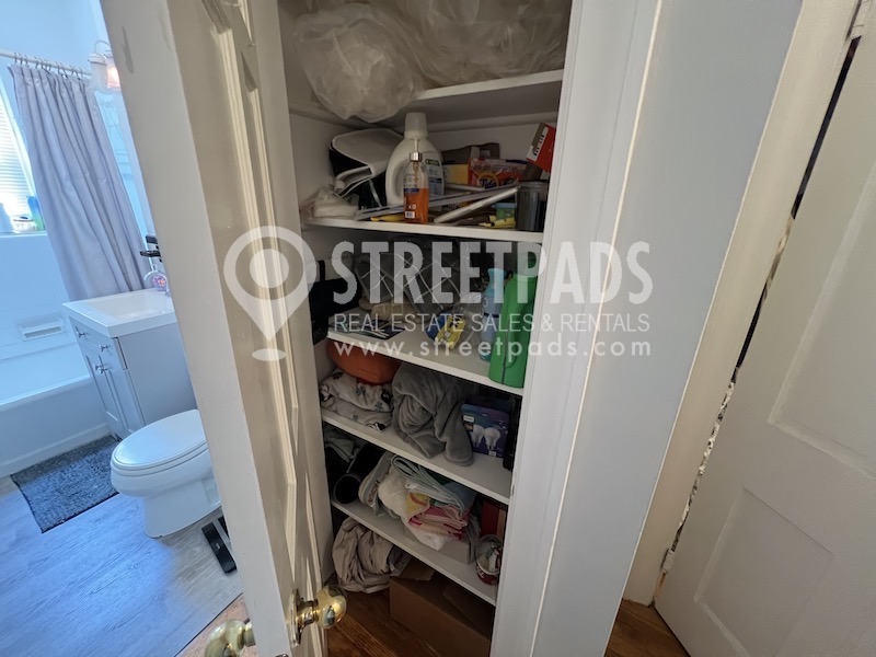 Photos of apartment on Beacon St.,Brookline MA 02446
