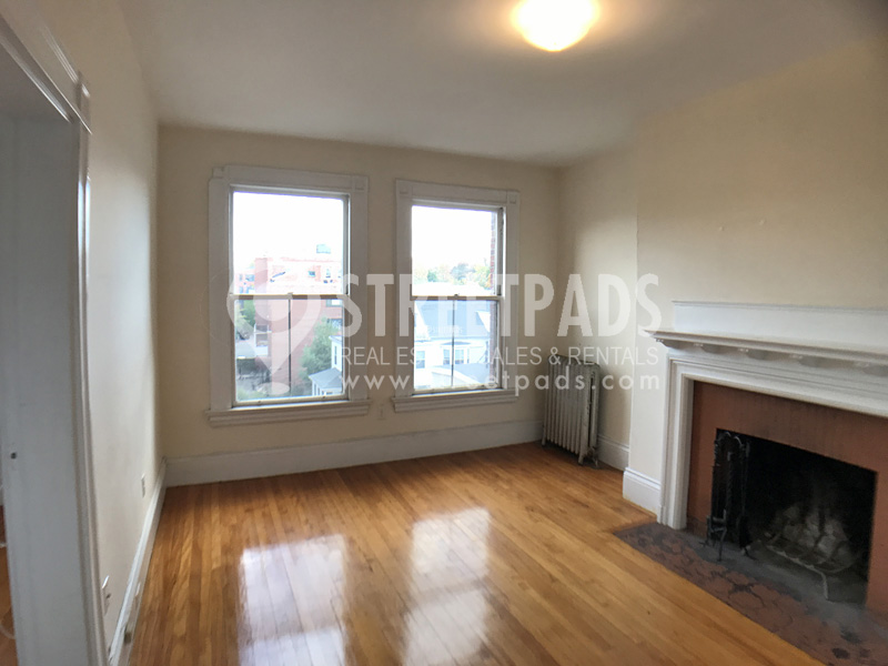 Photos of apartment on Ware St.,Cambridge MA 02138