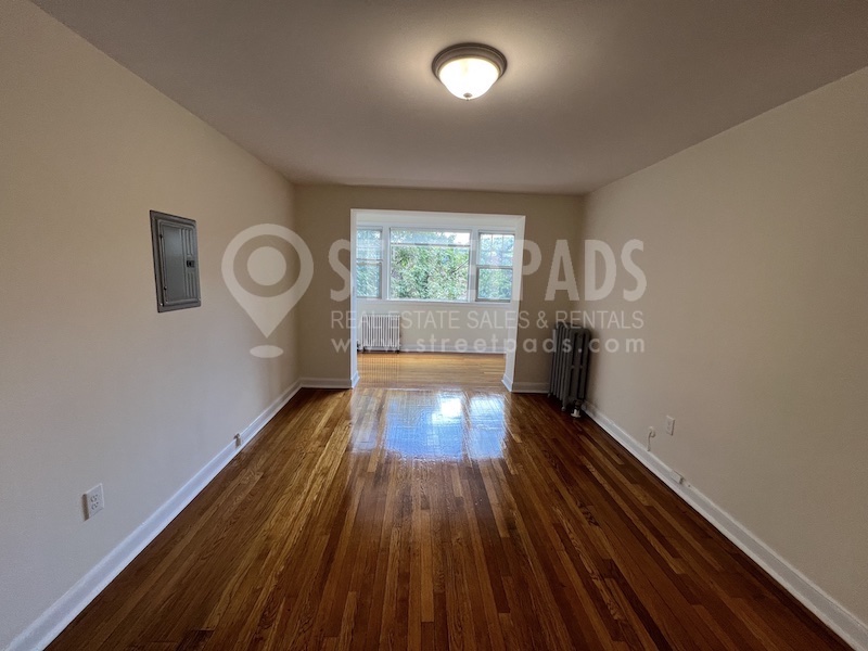 Photos of apartment on Commonwealth Ave.,Boston MA 02134