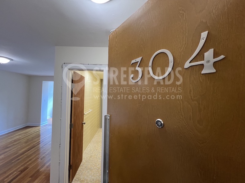 Photos of apartment on Commonwealth Ave.,Boston MA 02134