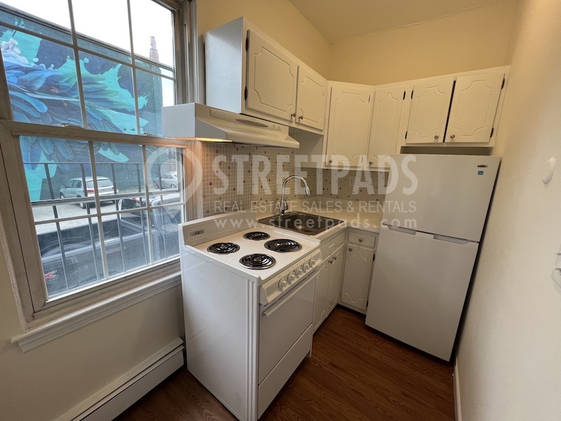 Pictures of  property for rent on South Huntington Ave., Boston, MA 02130