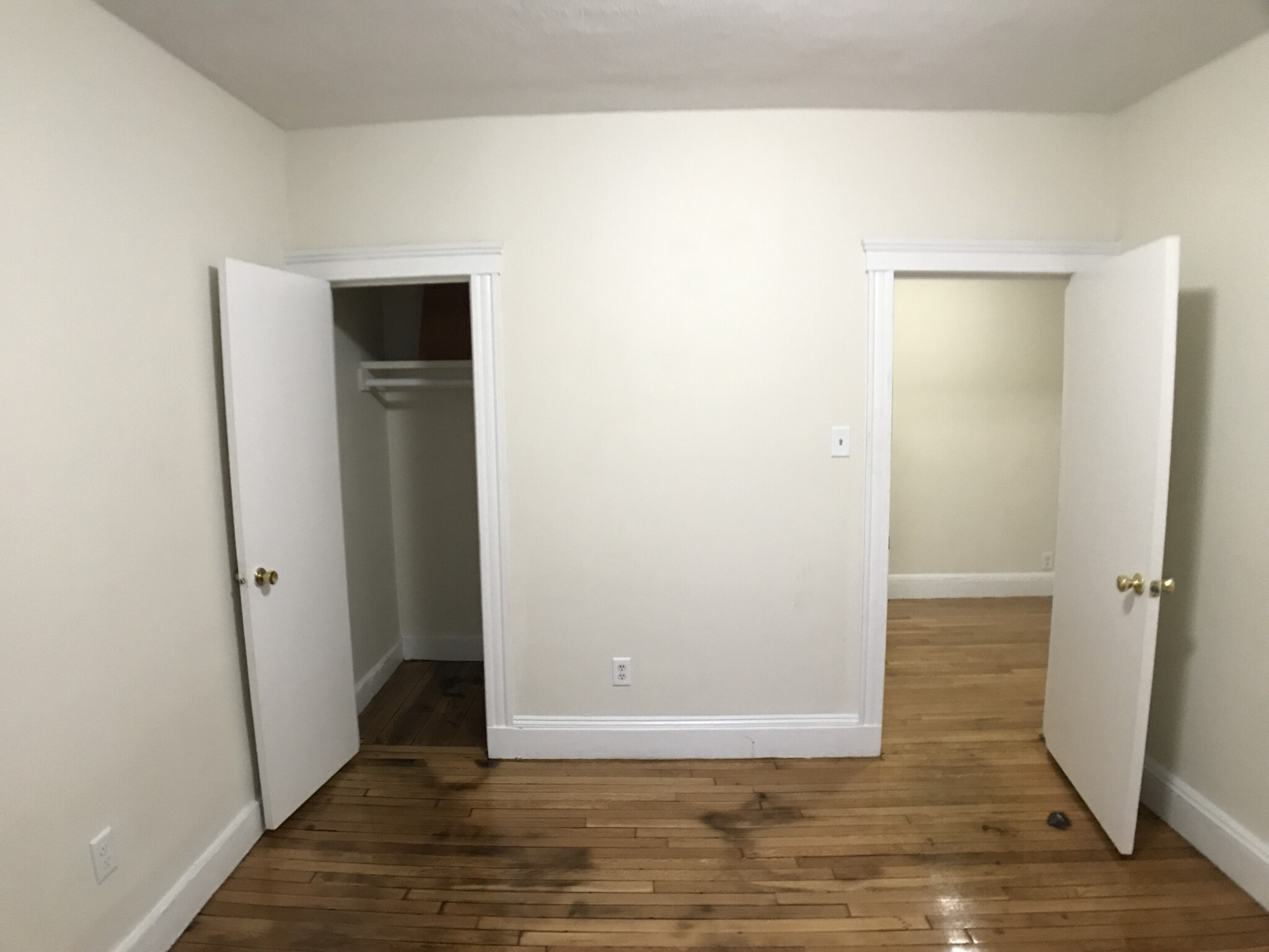 Photos of apartment on Washington St.,Boston MA 02135