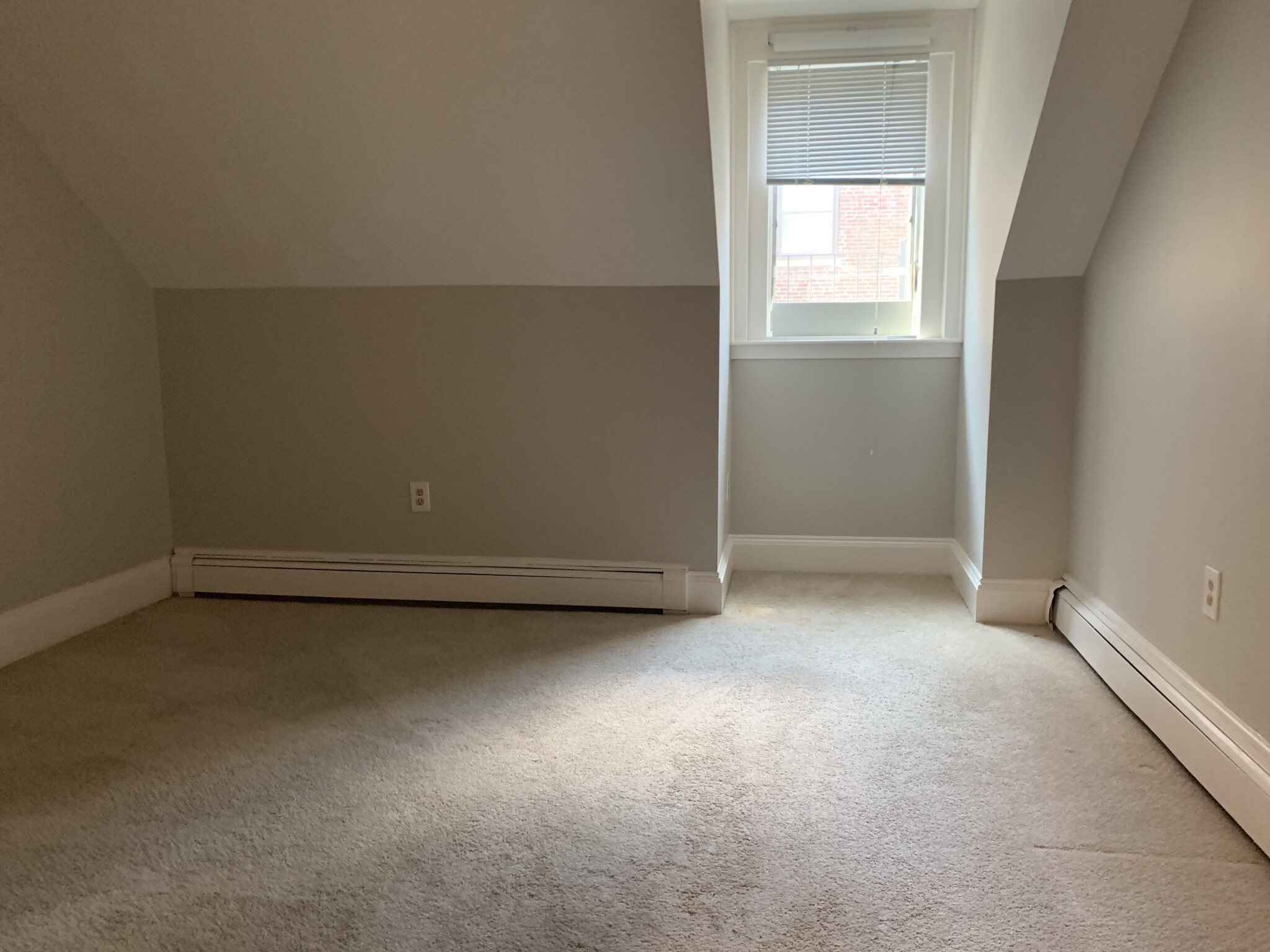 12 Stearns Rd, Coolidge Corner