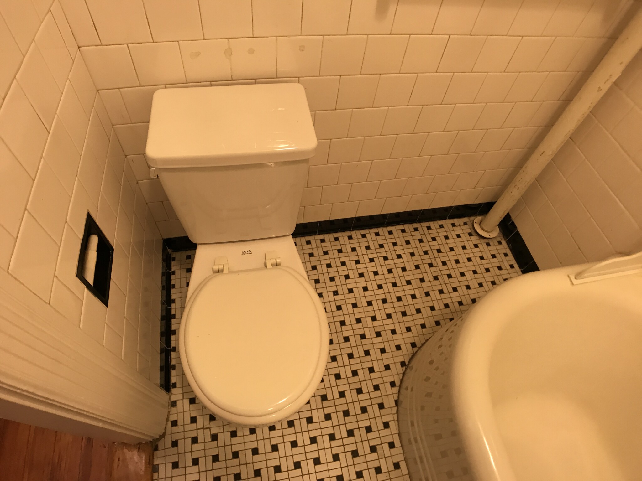 9 Sewall Ave, Coolidge Corner