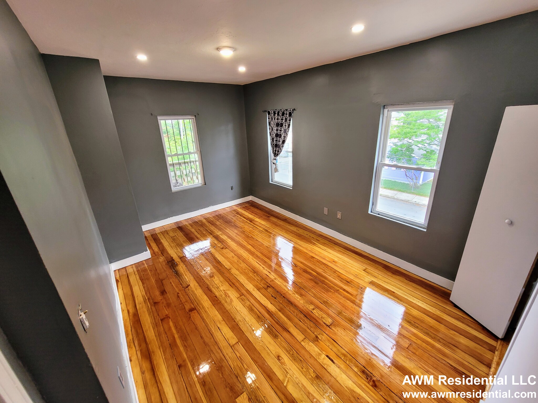 16 Woodcliff St, Dorchester