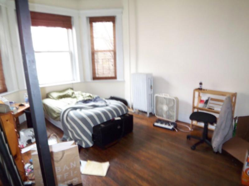 Rental image