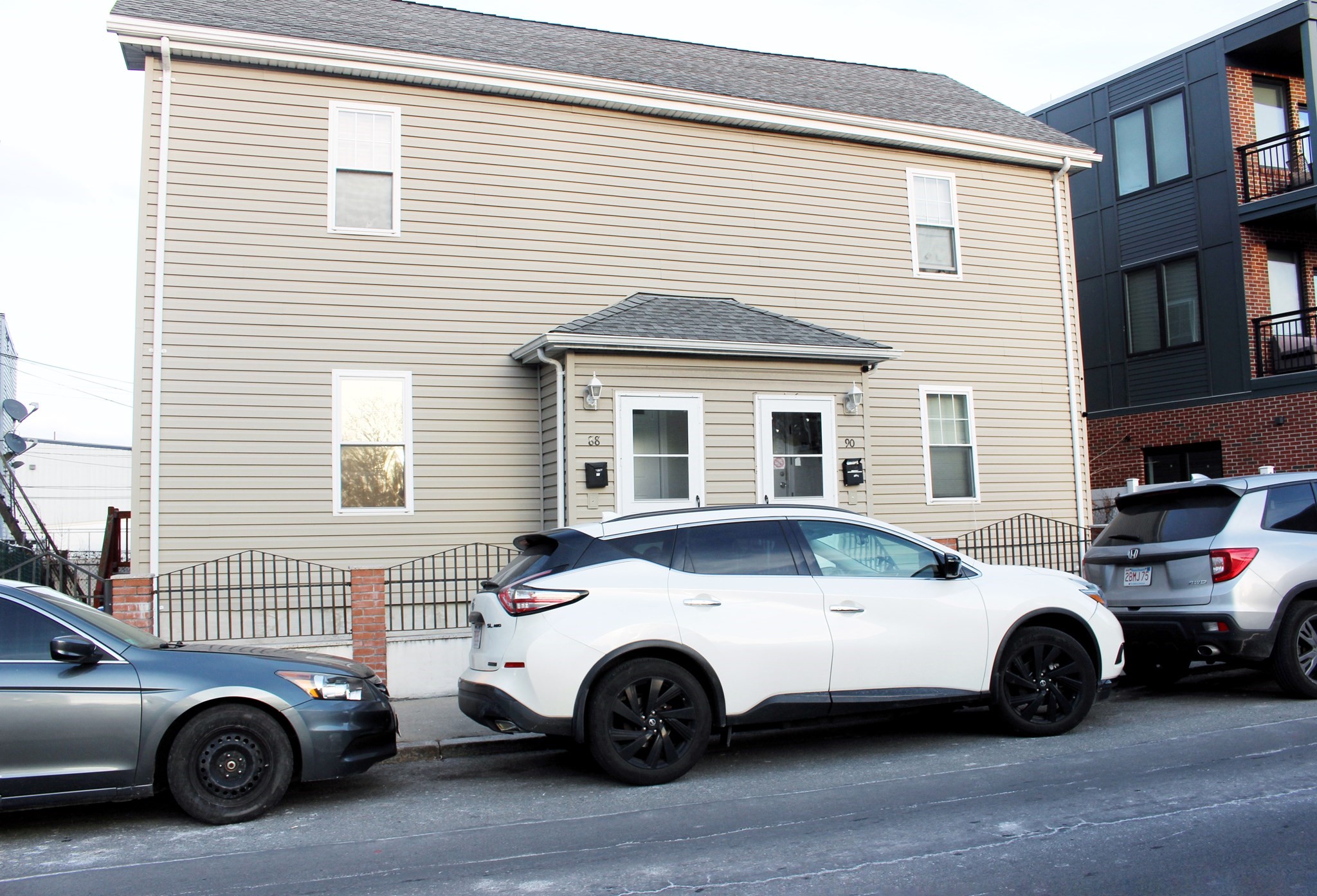 90 George St. — Roxbury