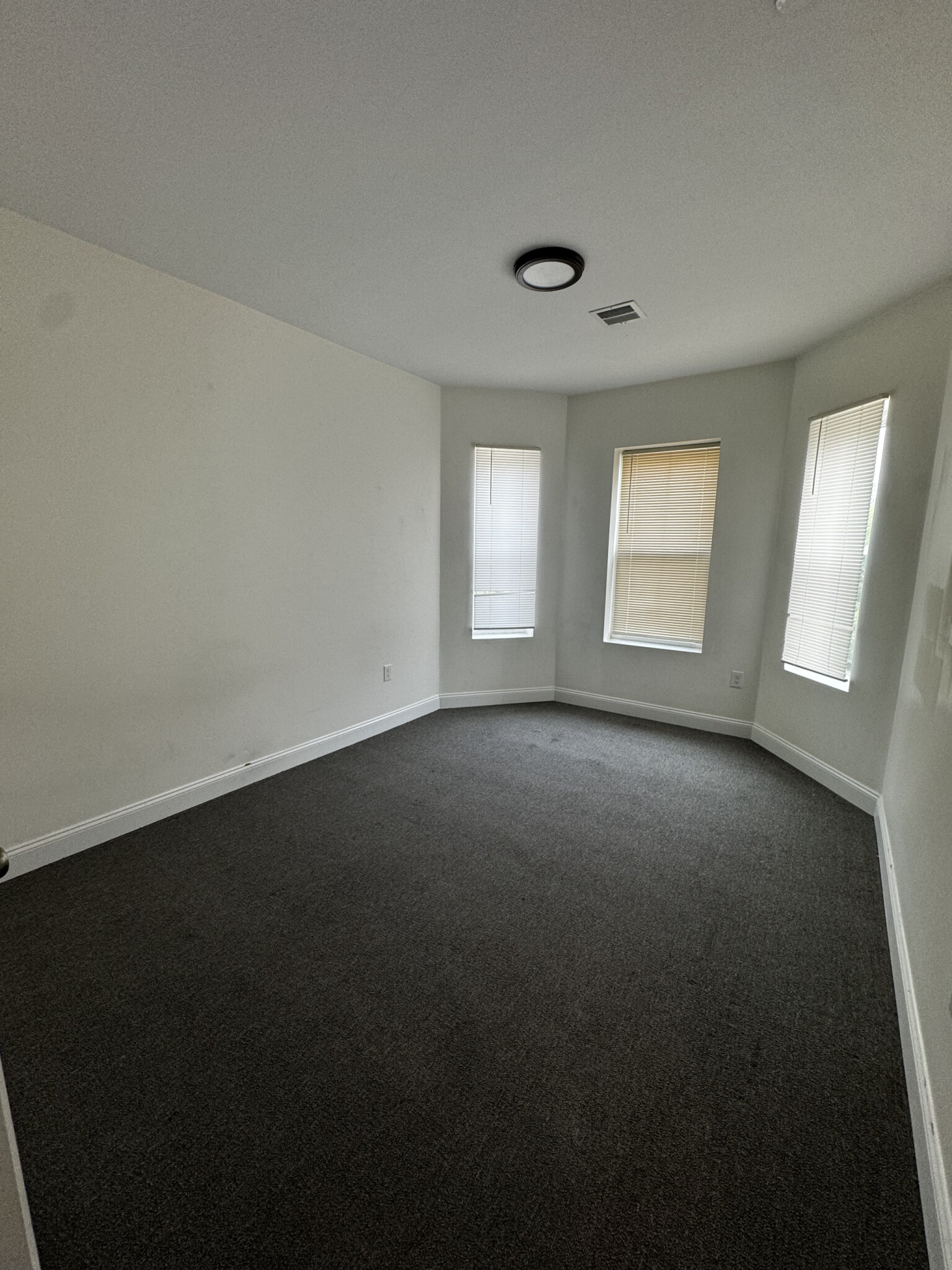 Photos of apartment on Intervale St.,Boston MA 02121