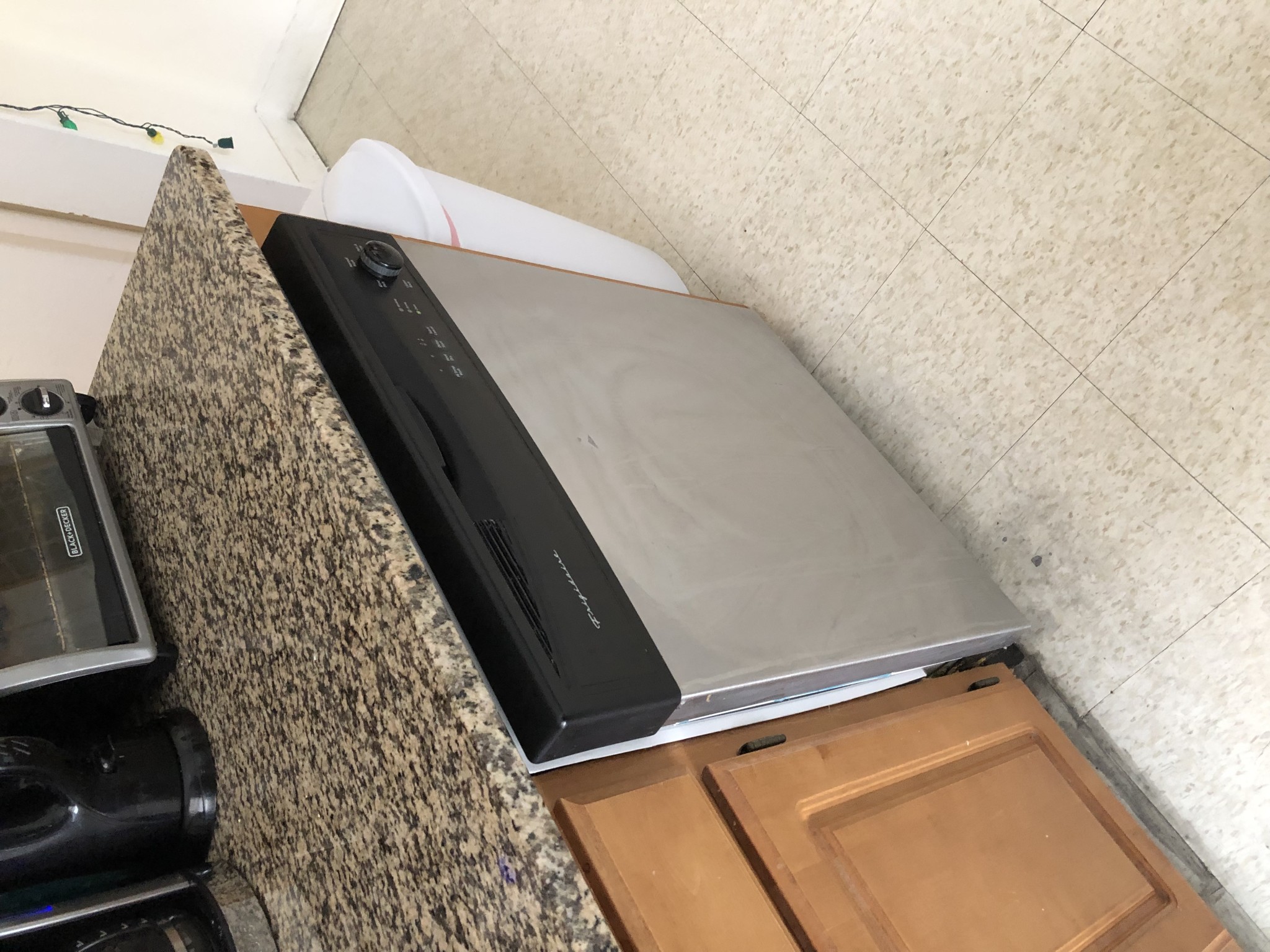 20 Lawn St, Mission Hill