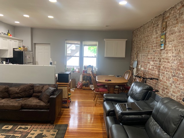 65 South Huntington Ave, Jamaica Plain