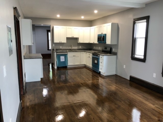 3 bed, 1 bath apartment for rent at 59 Tower St Unit 59, Jamaica Plain — photo 1 of 8