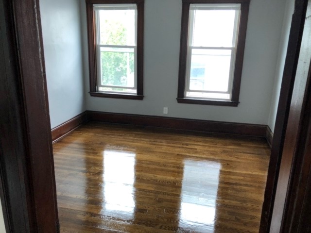 3 bed, 1 bath apartment for rent at 59 Tower St Unit 59, Jamaica Plain — photo 4 of 8