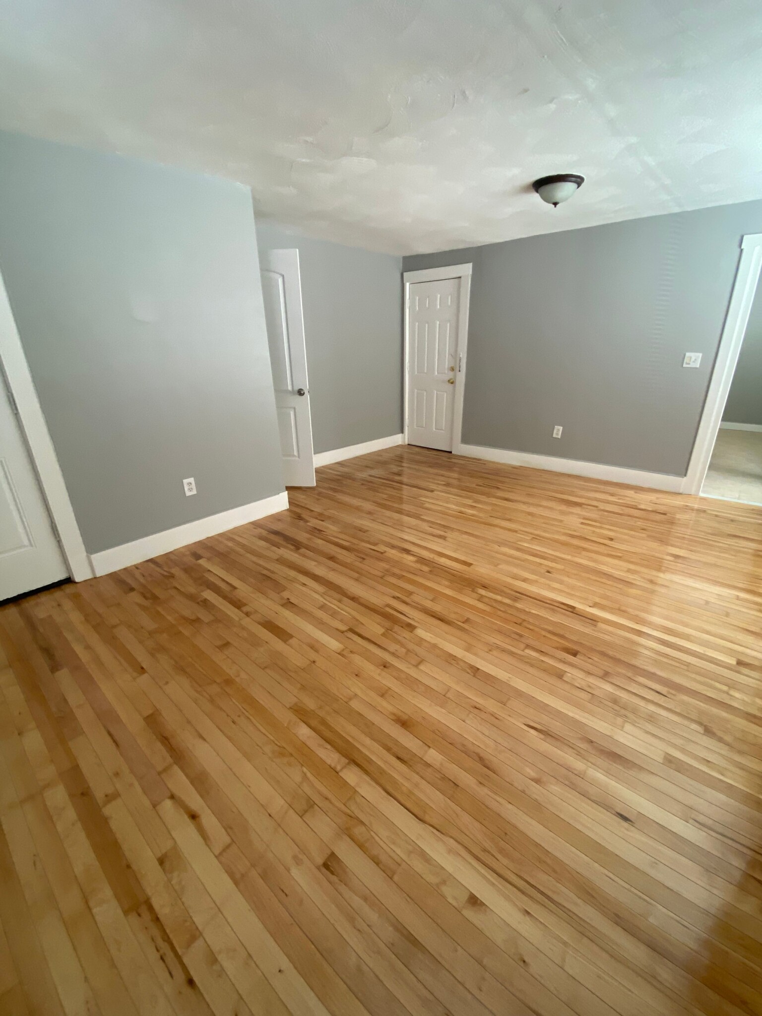 391.3 Meridian St, East Boston