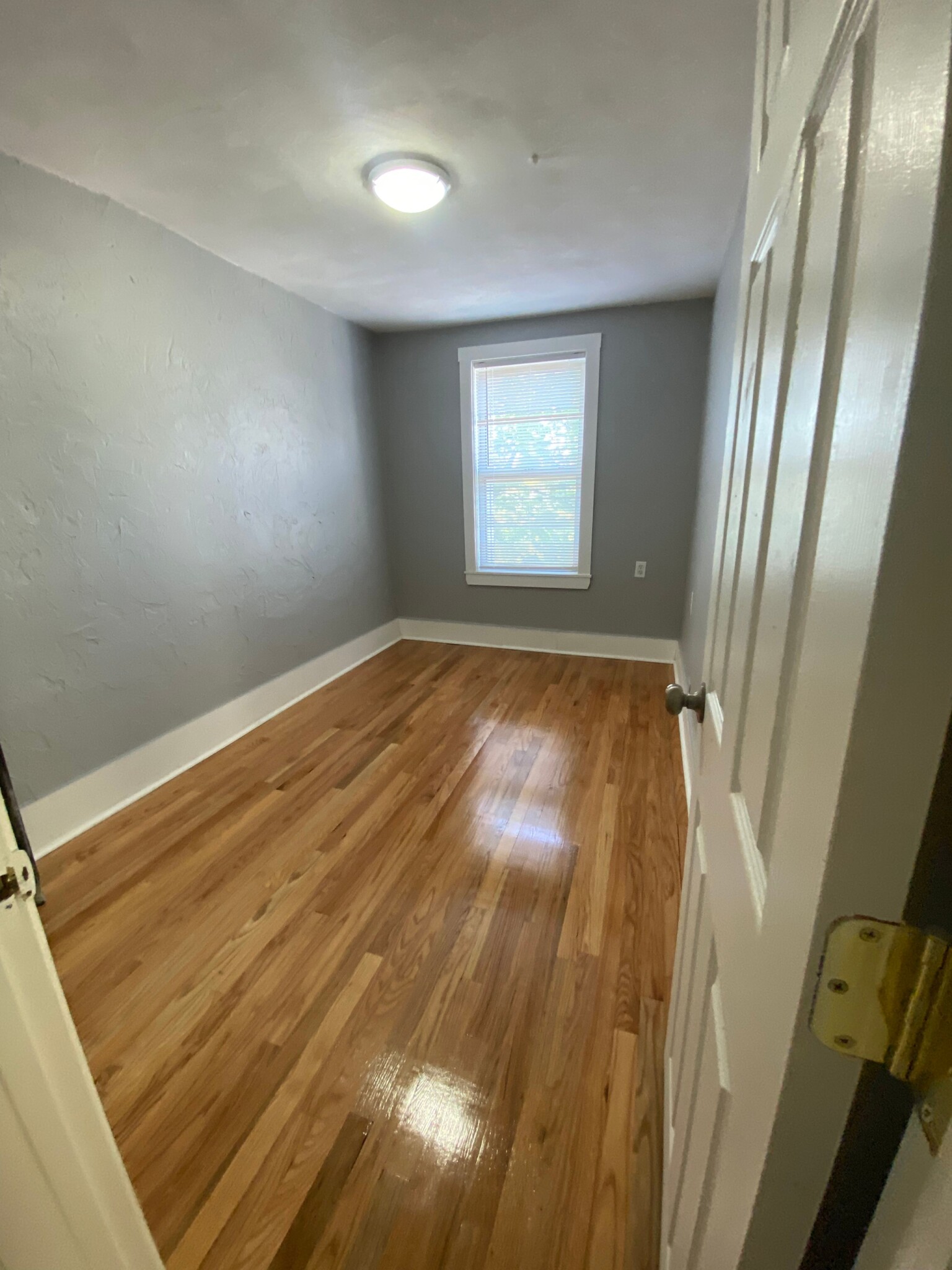 391.3 Meridian St, East Boston