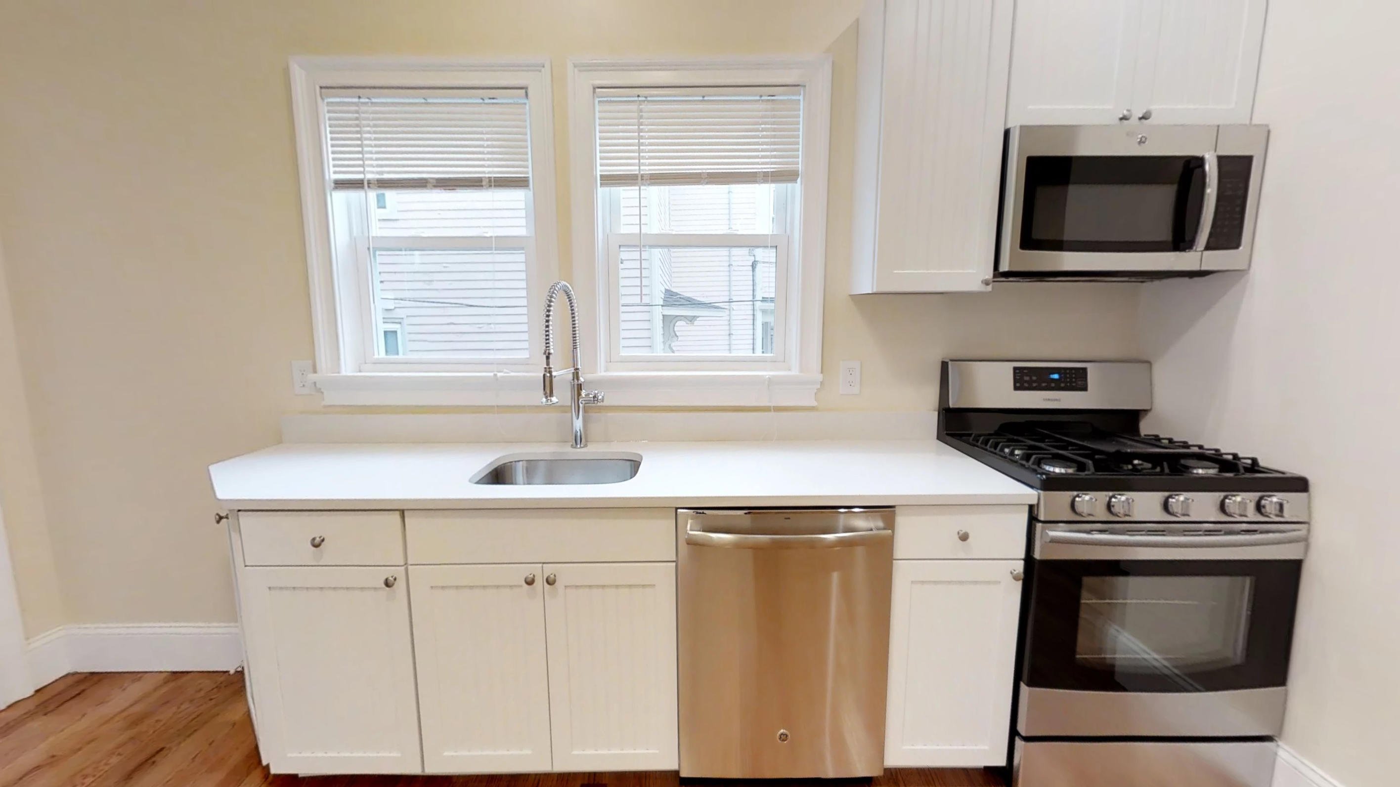 2 bed, 1 bath apartment for rent at 10 Claremon St Unit 1, Davis Square — photo 14 of 20