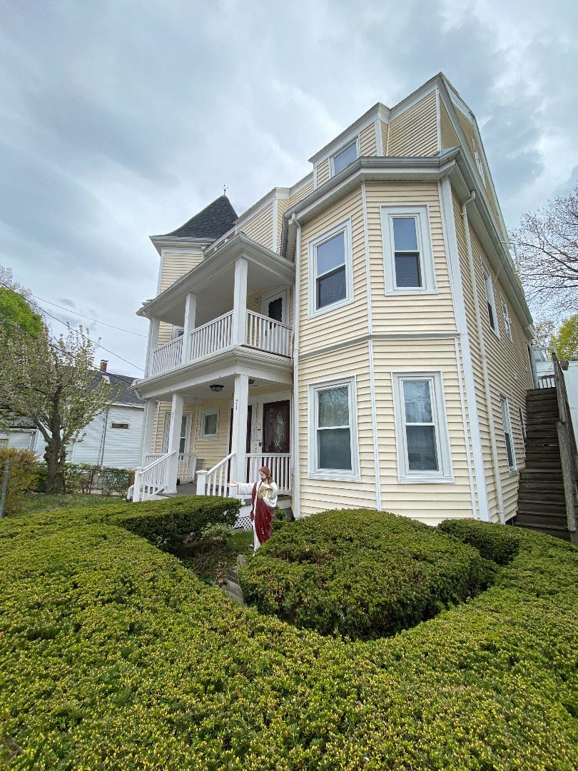 73 Hall Ave, Powder House Square