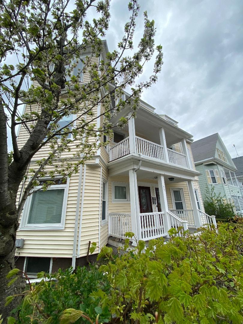 73 Hall Ave, Powder House Square