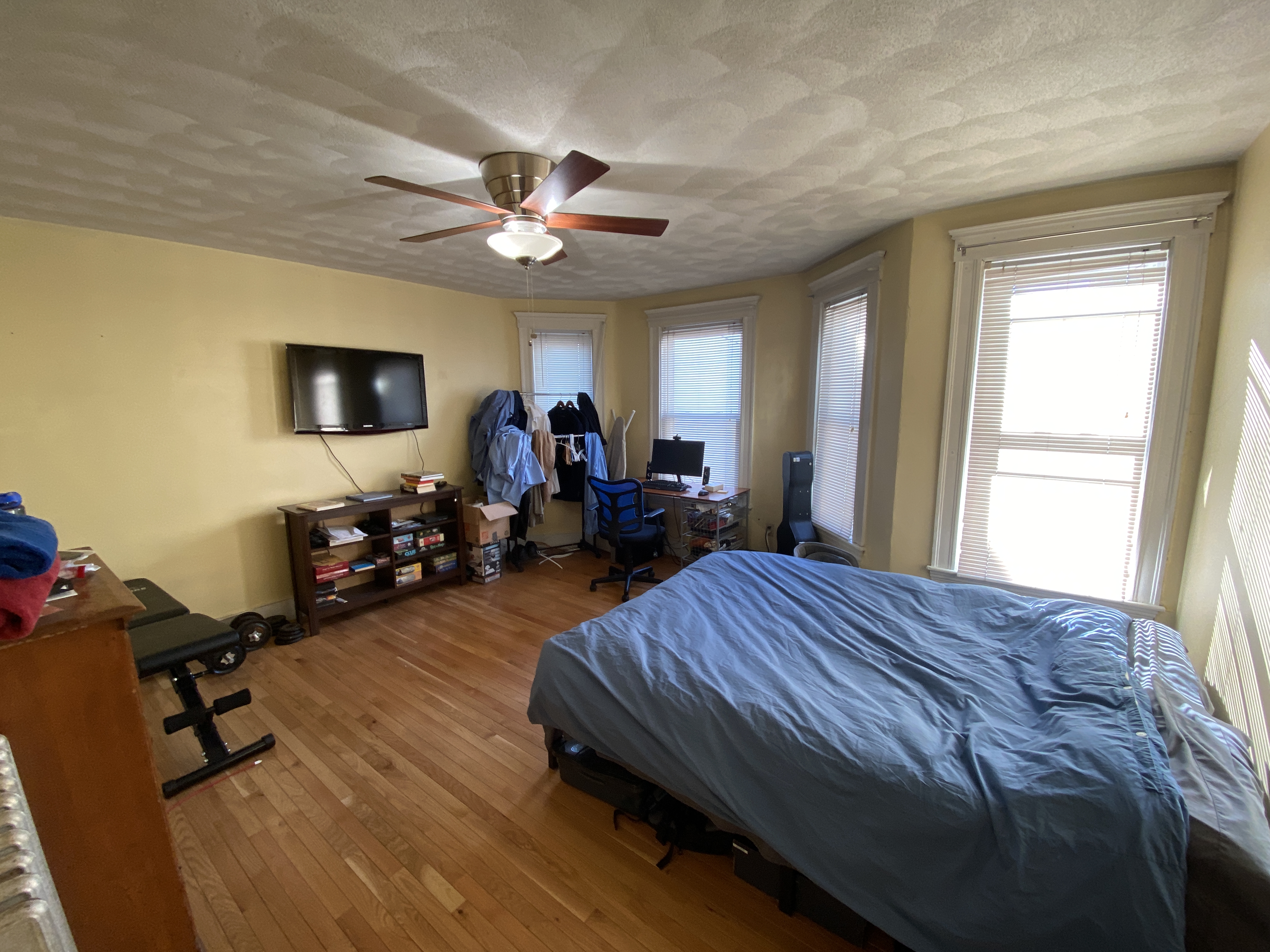2 bed, 1 bath apartment for rent at 221 Holland St Unit 2.1, Davis Square — photo 1 of 30