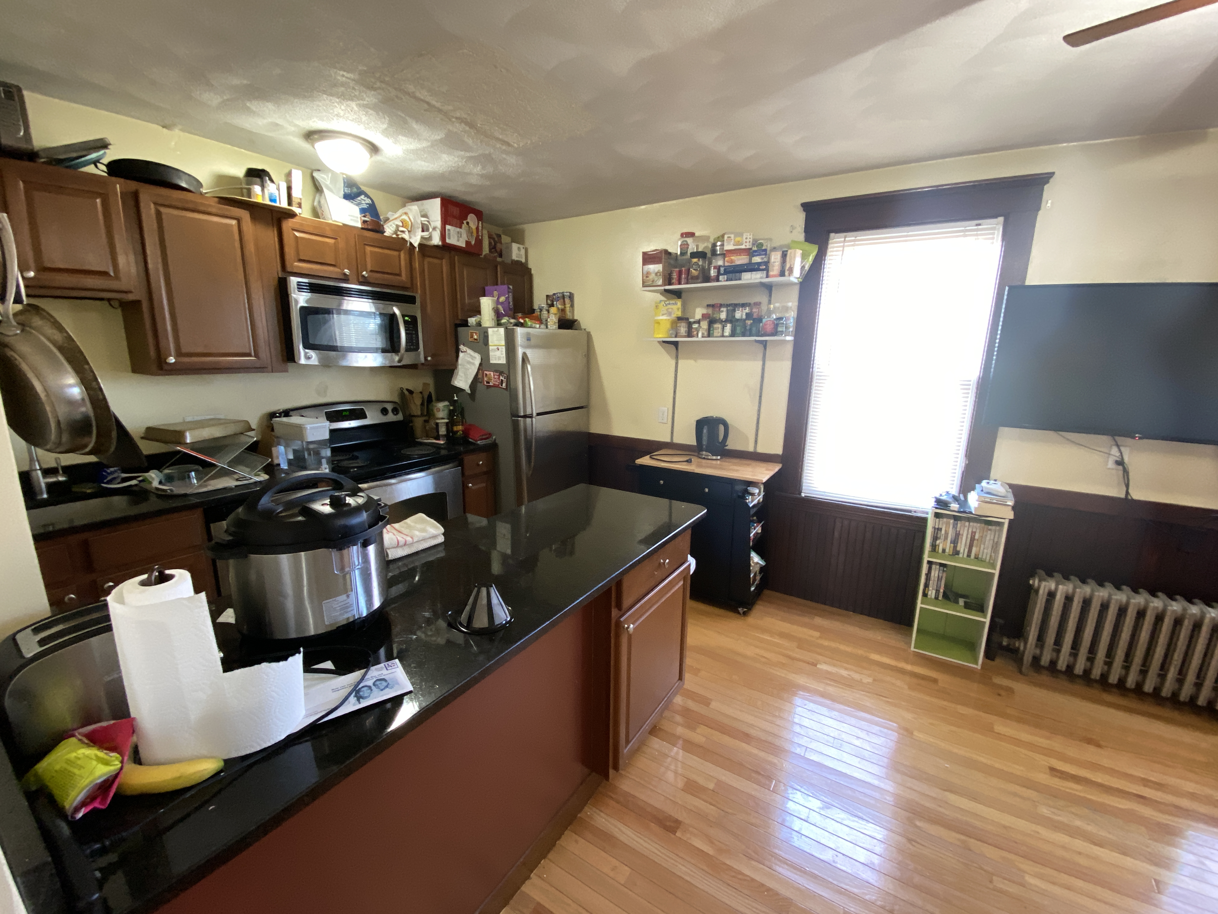 2 bed, 1 bath apartment for rent at 221 Holland St Unit 2.1, Davis Square — photo 15 of 30